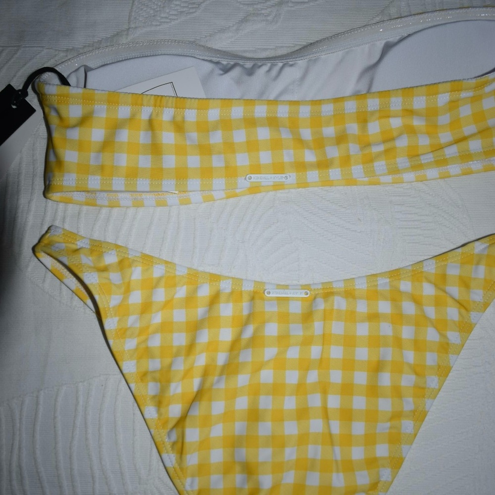 NWT KENDALL AND KYLIE BIKINI SET - Picture 6 of 7